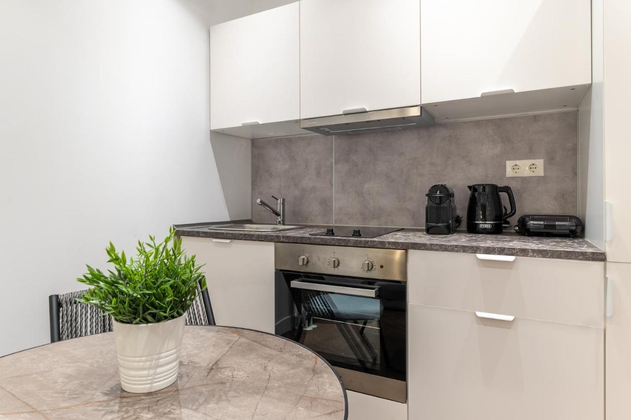 Апартаменты Phaedrus Living Luxury Studio Kolonaki Tsakalof Афины Экстерьер фото